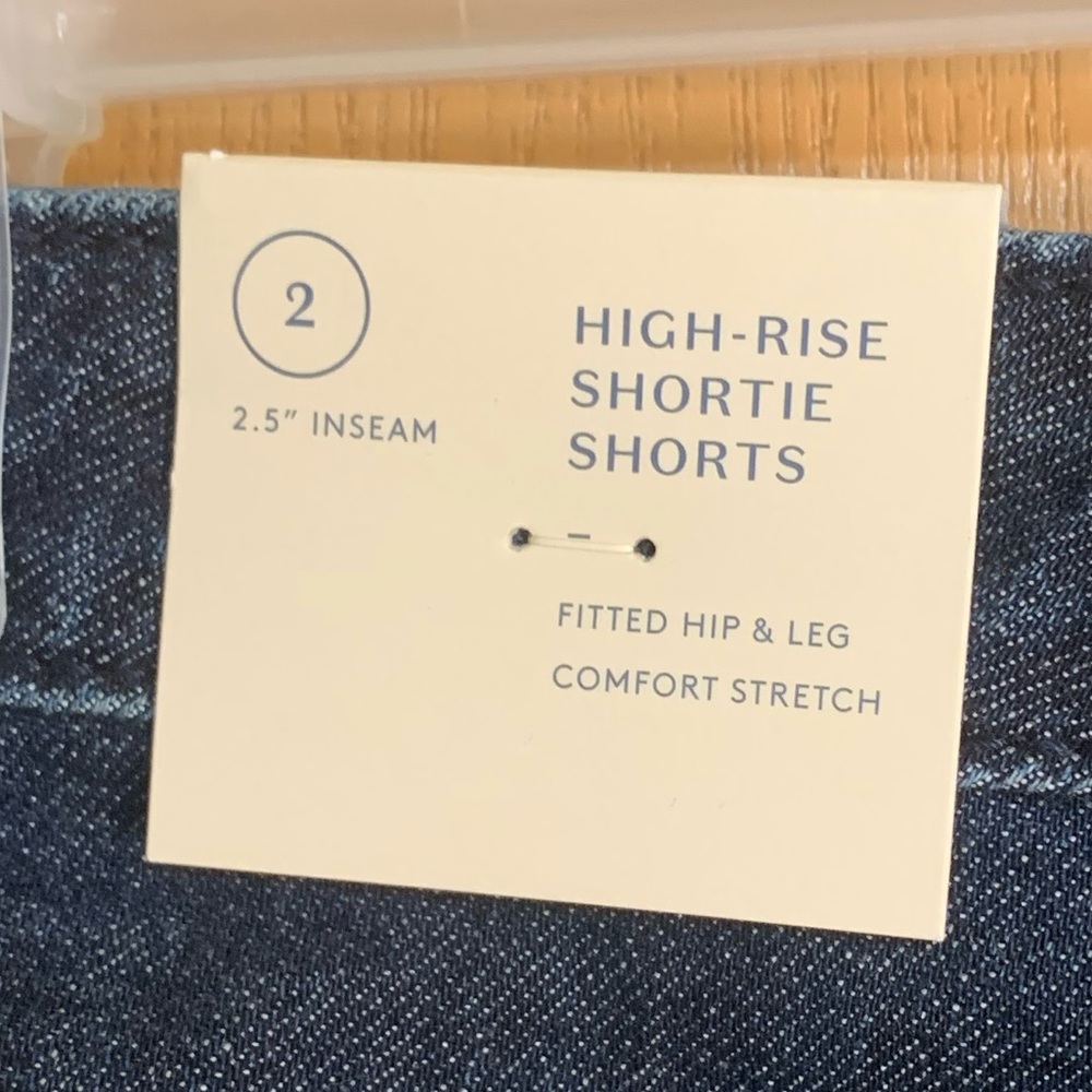 đ¸ Universal Thread Jean Shorts đ¸ - Picture 3 of 4